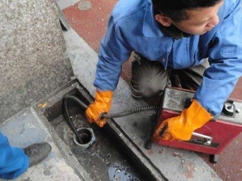 熊口镇疏通下水道